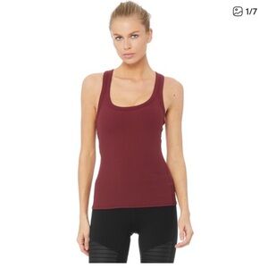 ALO Yoga Burgundy Ribbed Scoop Tank Top Razor Back with pads built in bra